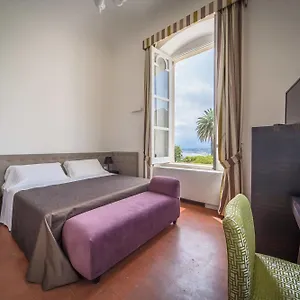villa-mon-repos.taorminaitalyhotels.com/